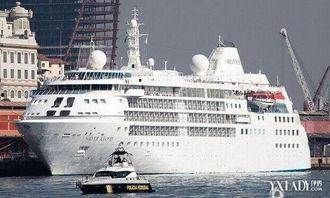 头条豪华游轮现场直播,海上奢华之旅全景呈现