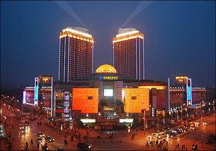 汉中头条夜景图文,光影交织映照古城风华