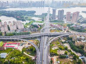武汉头条江城大道在哪里,武汉城市新动脉，连接繁华与便捷