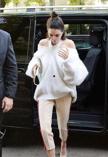 明星衣服露豆,明星们的“露豆”时尚秀