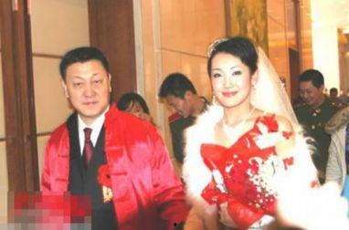 明星聚会韩磊唱等待,唤醒明星聚会情感共鸣